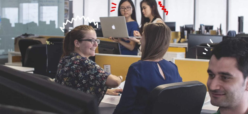 Cualidades para reconocer a un buen trabajador en equipo
